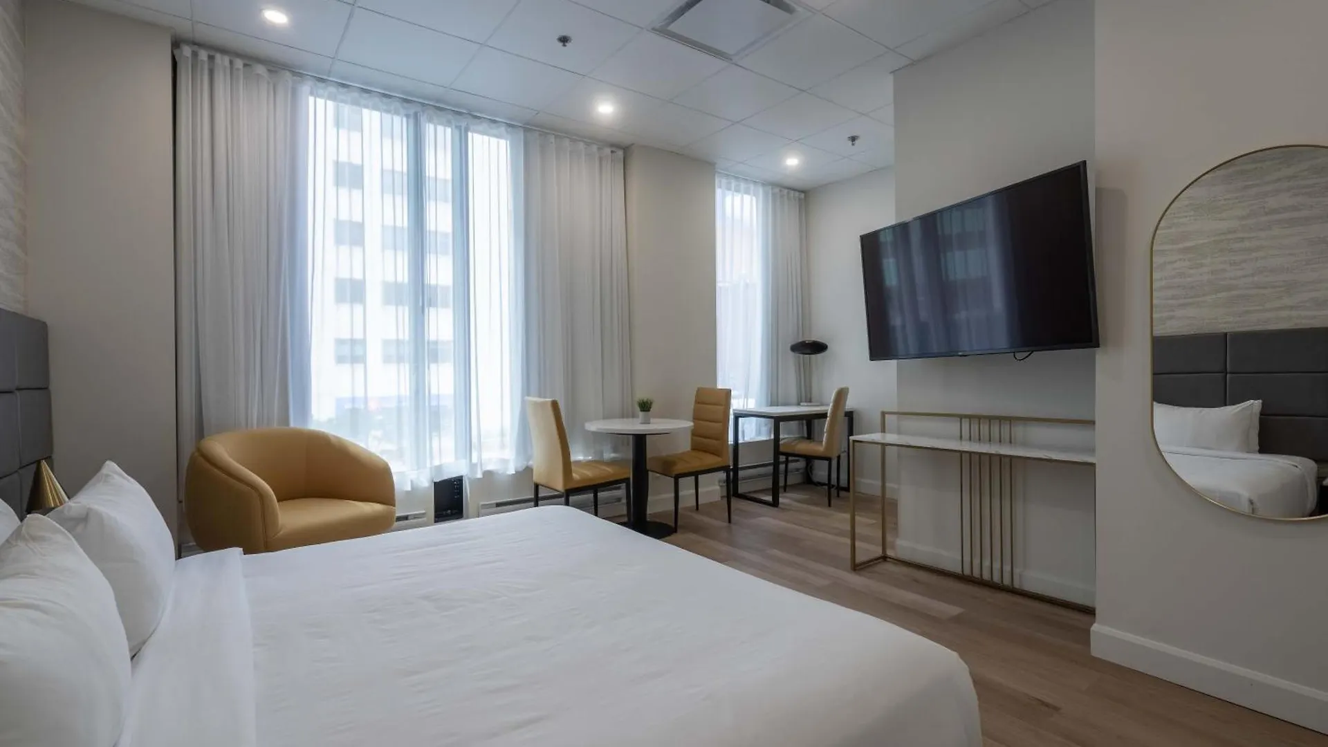 Where to Stay in Downtown Montreal: 15 Resort-Style Hotels Ranked