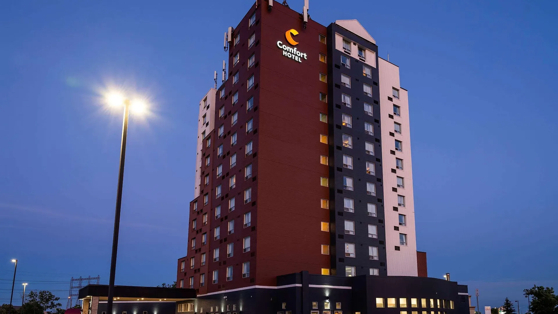 Where to Stay in Bellariva: 4 Best Budget Hotels