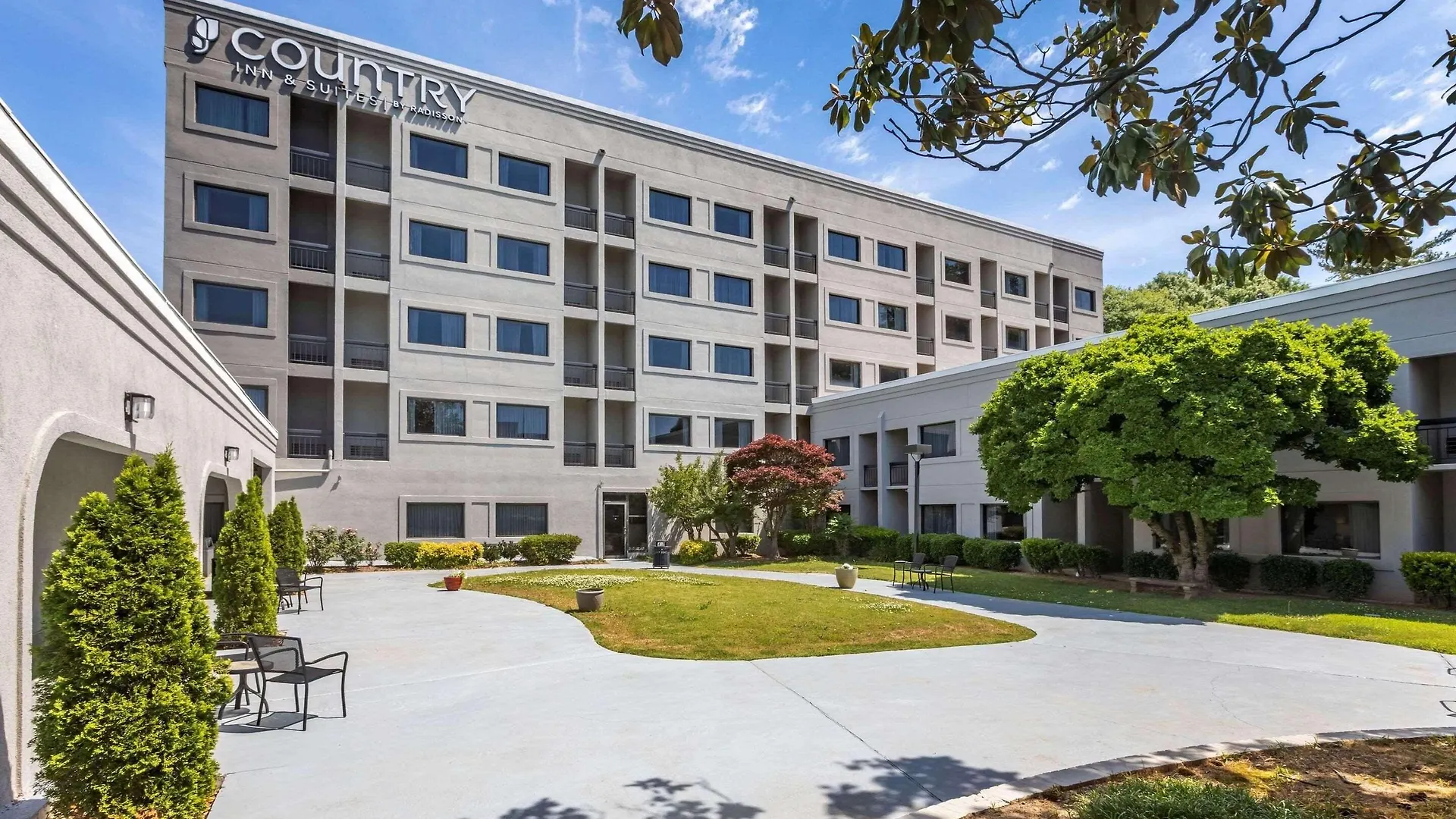 5 Design Hotels Near Emory University Worth Booking