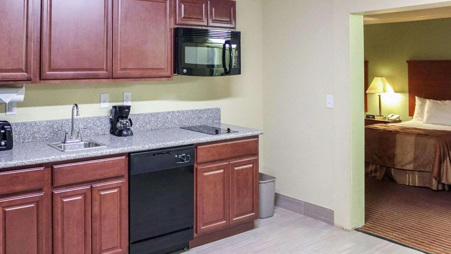 5 Smart 3-Star Hotels Near Indigo Park Worth Booking