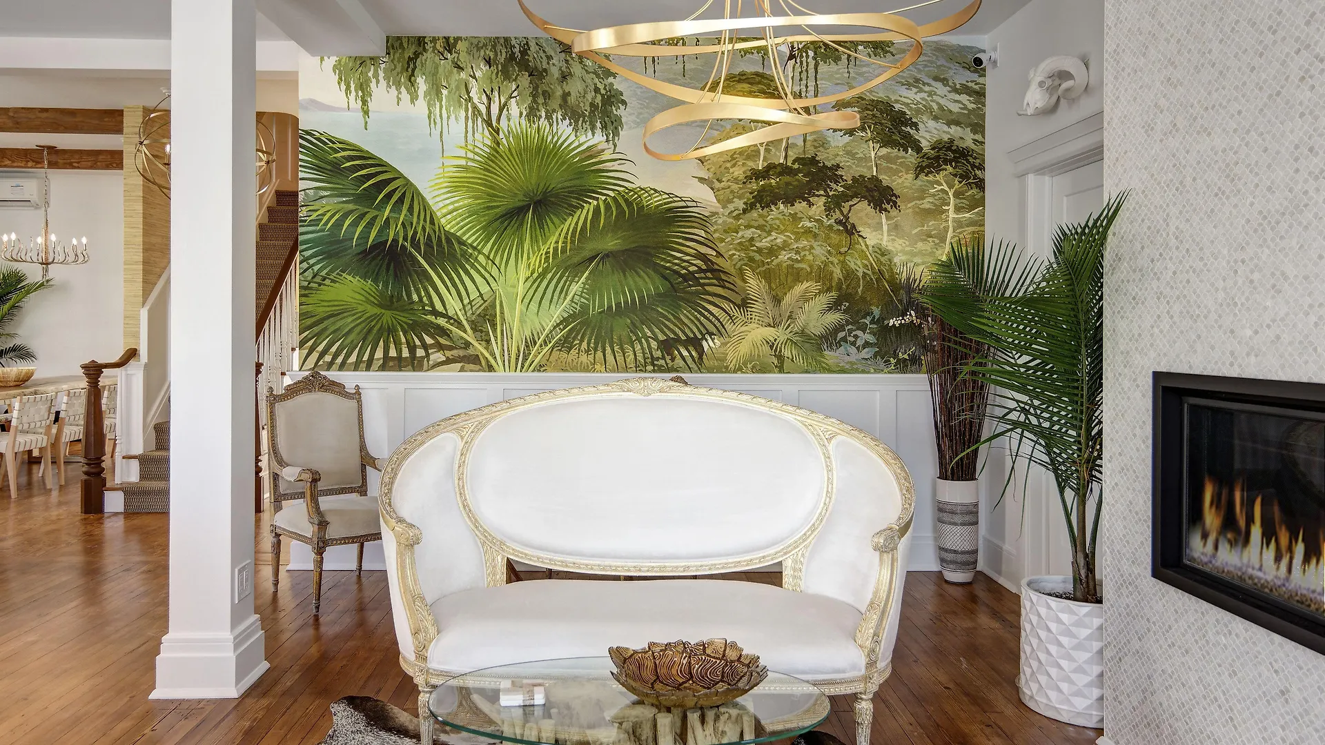 3 Central Hotels Near Villas That Deliver on Location