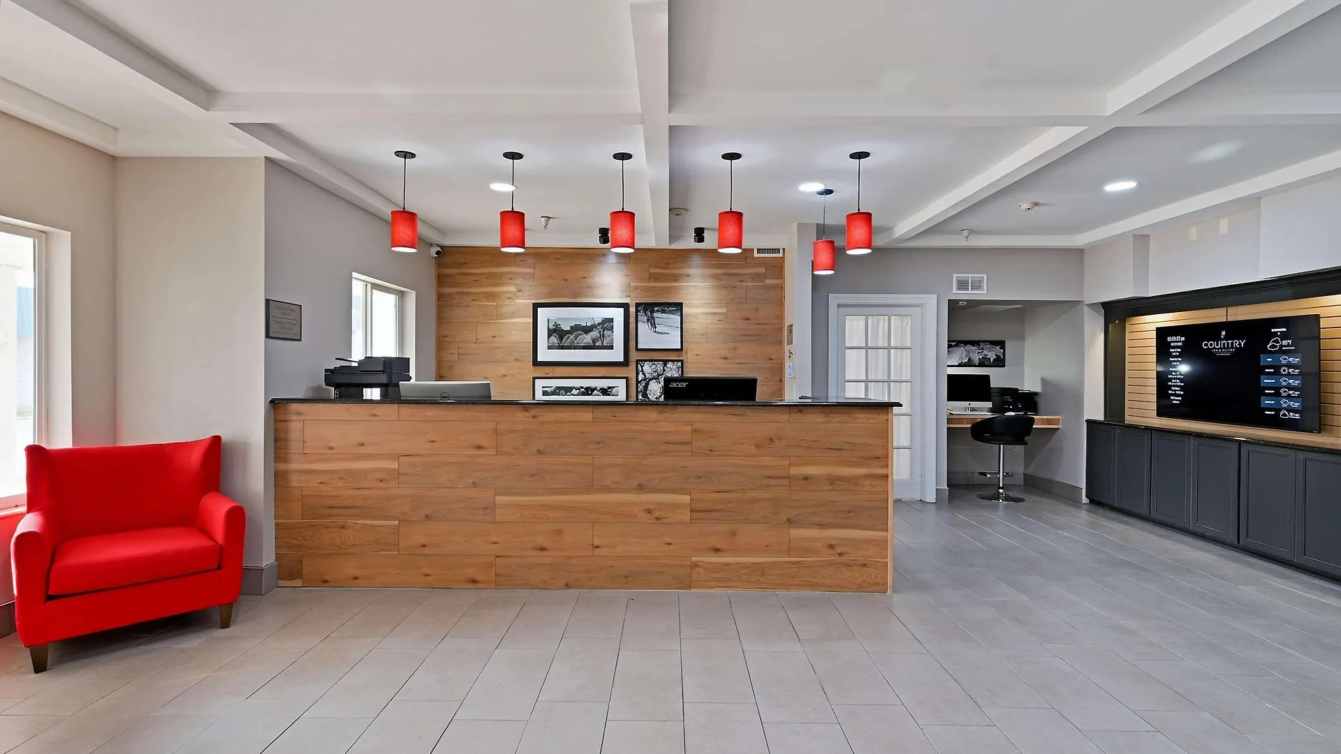 Staying In Illinois: 5 Leisure Hotels Compared