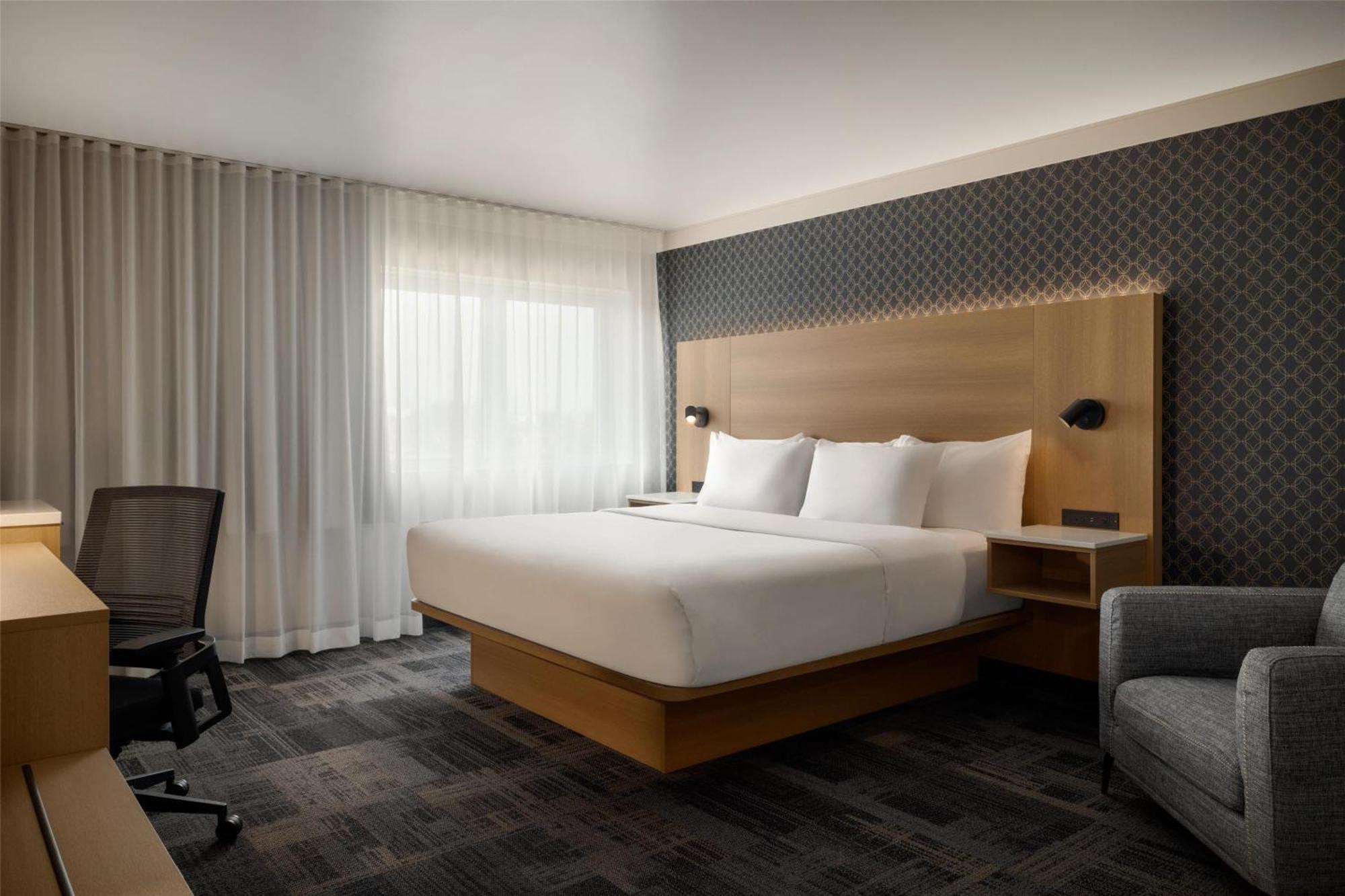 6 Top 4-Star Hotels in Quebec City for Every Traveler