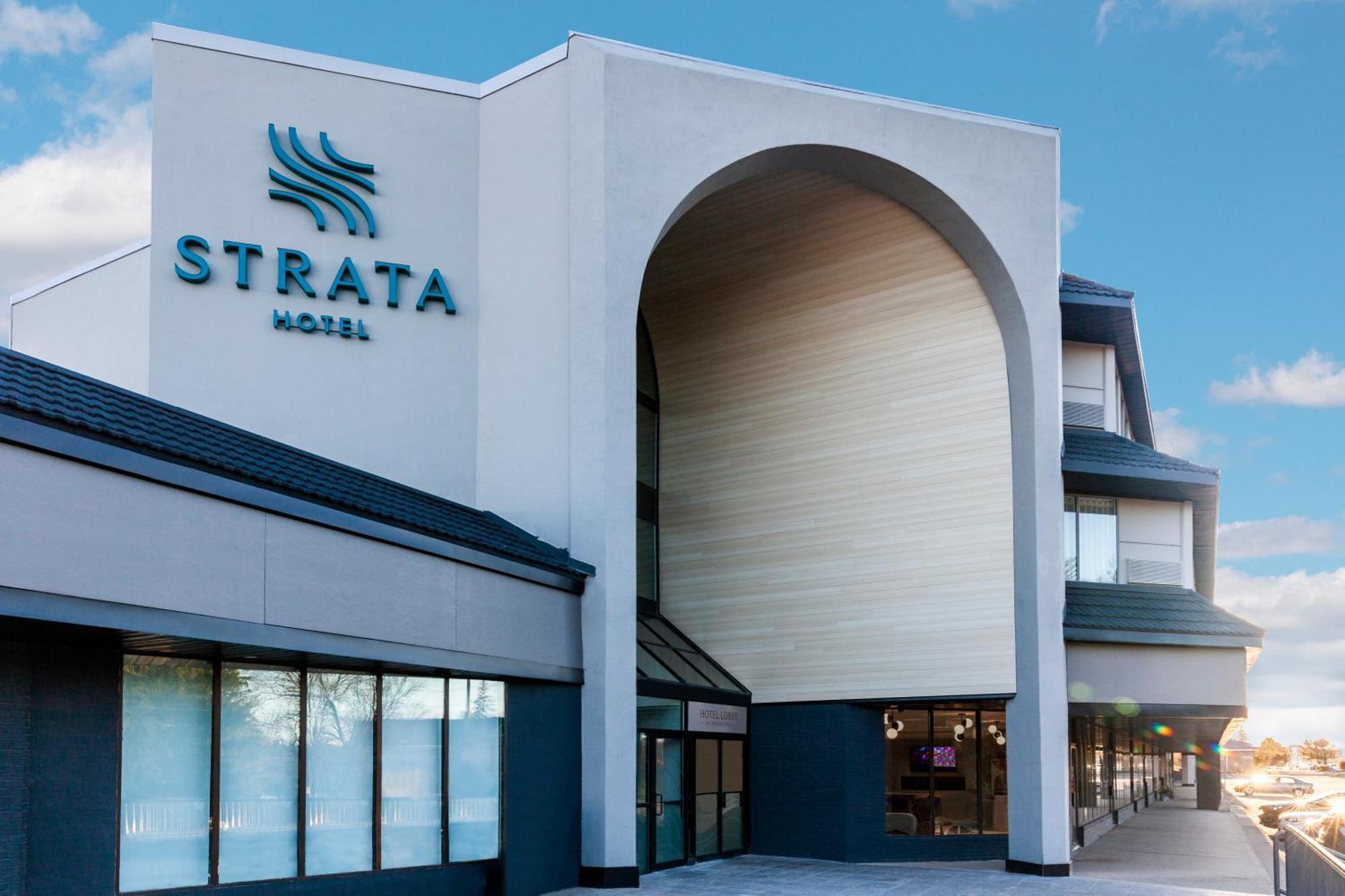 Where to Stay Near Wolfe Island: 10 Airport Hotels in Kingston
