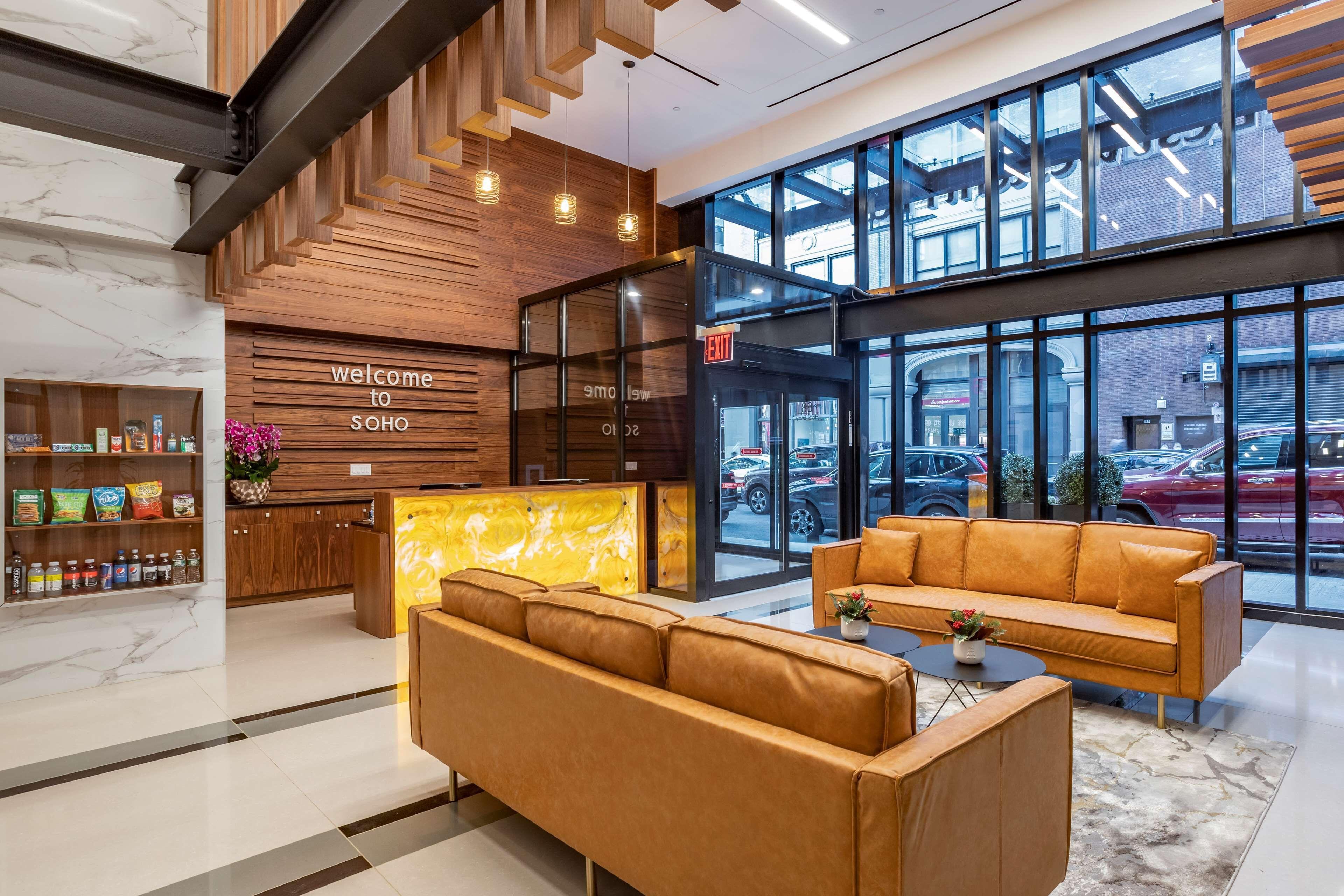 4 Smart Central Hotels in Little Italy Worth Booking